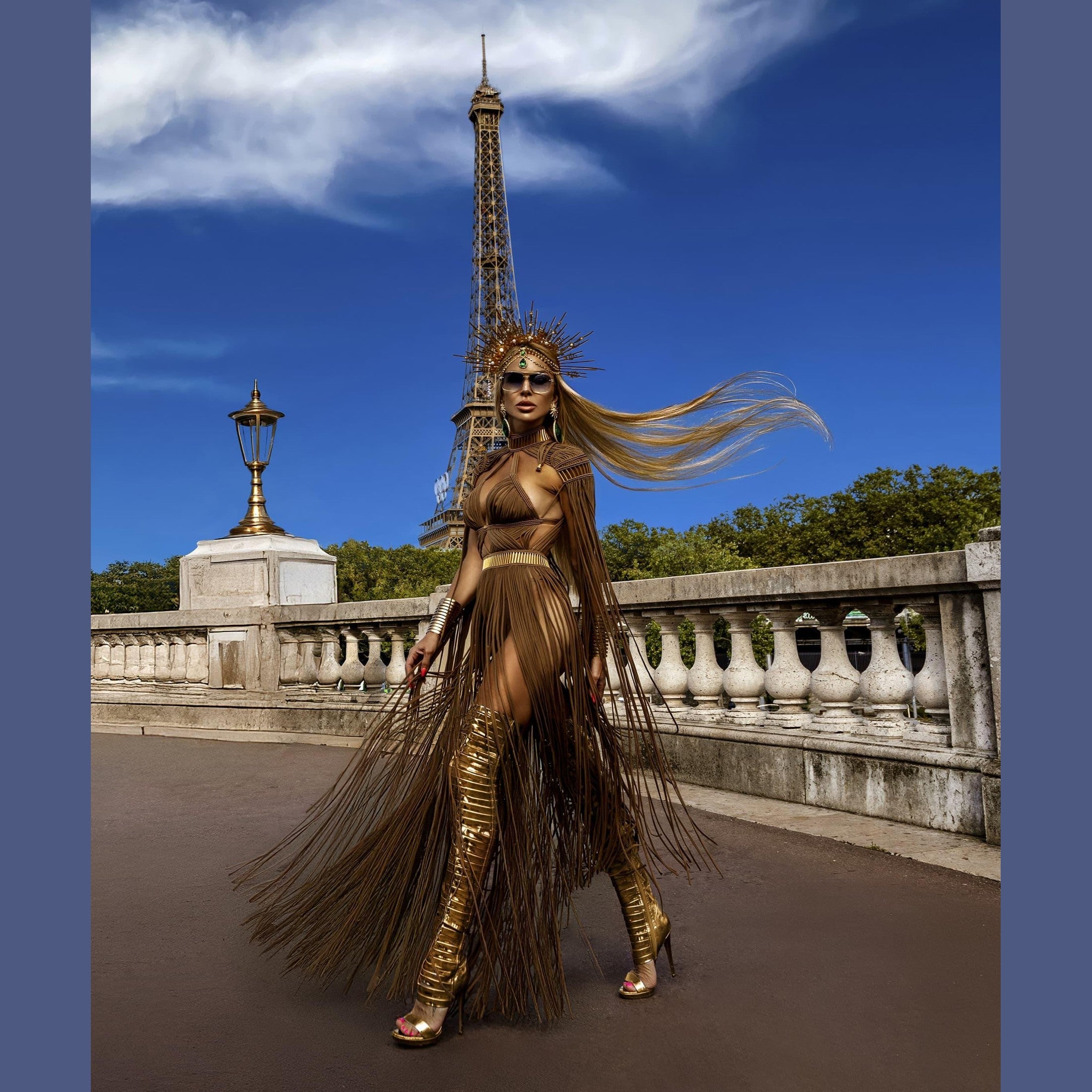 Gold Macram Goddess Dress Aurea | Luxury Festival Couture | ALTYSAN M / Navy Gold Macram Goddess Dress Aurea | Luxury Festival Couture | ALTYSAN M / Navy